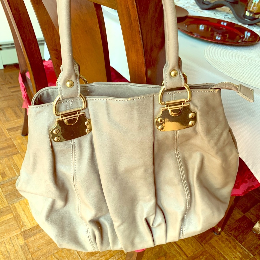 Used aldo bag